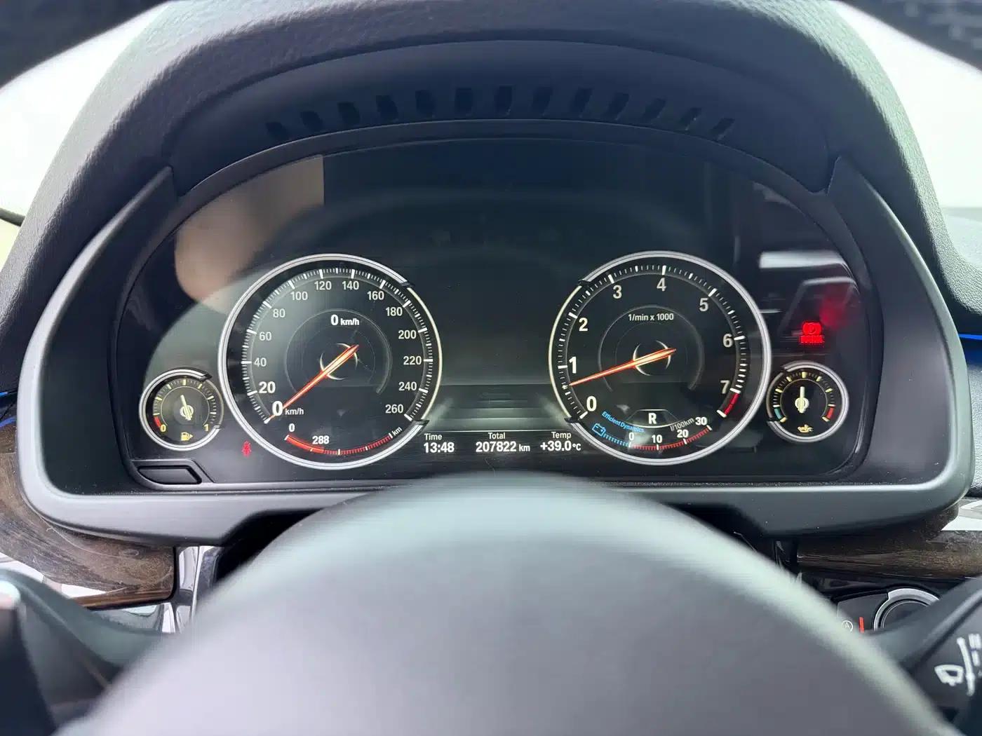 BMW X5 (Imported) 2014 xDrive35i Leading Edition — миниатюра 14