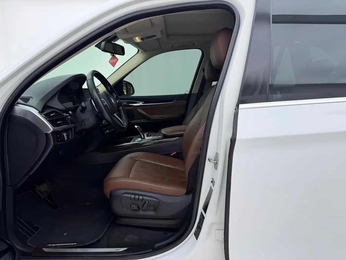 BMW X5 (Imported) 2014 xDrive35i Leading Edition — миниатюра 7