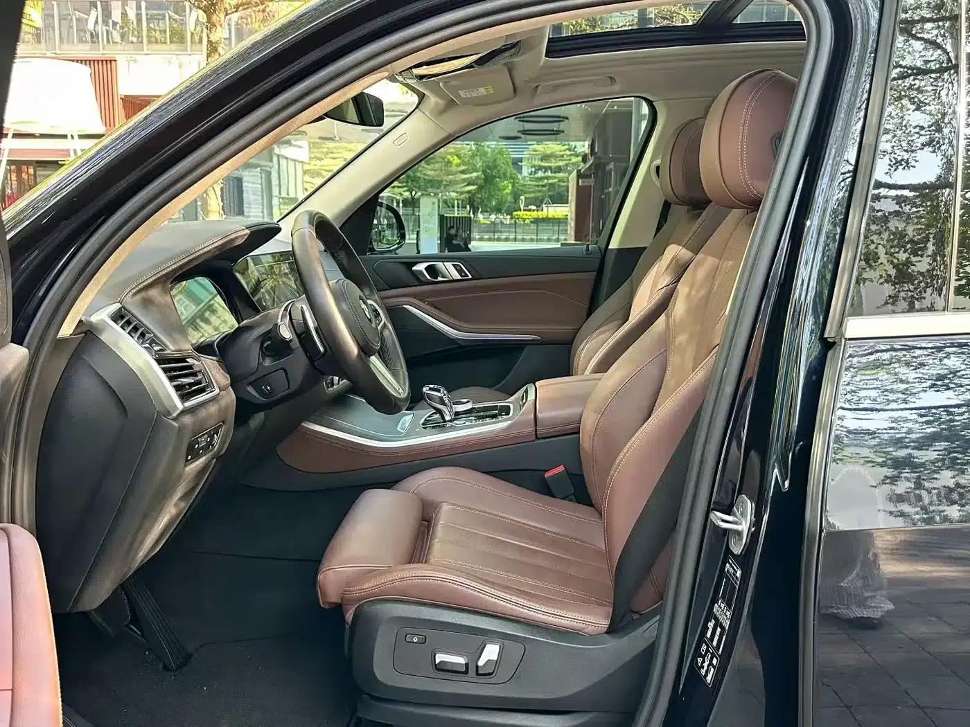 2021 BMW X5 xDrive30i M Sport Package (Imported) — миниатюра 7