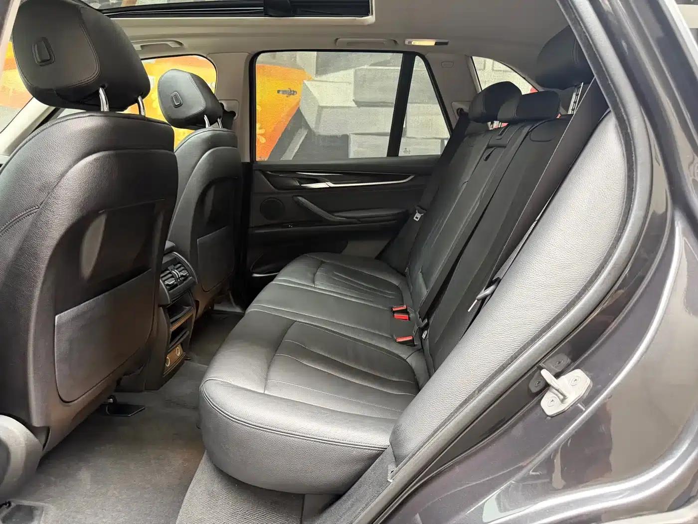 2015 BMW X5 (Imported) US Spec — миниатюра 8