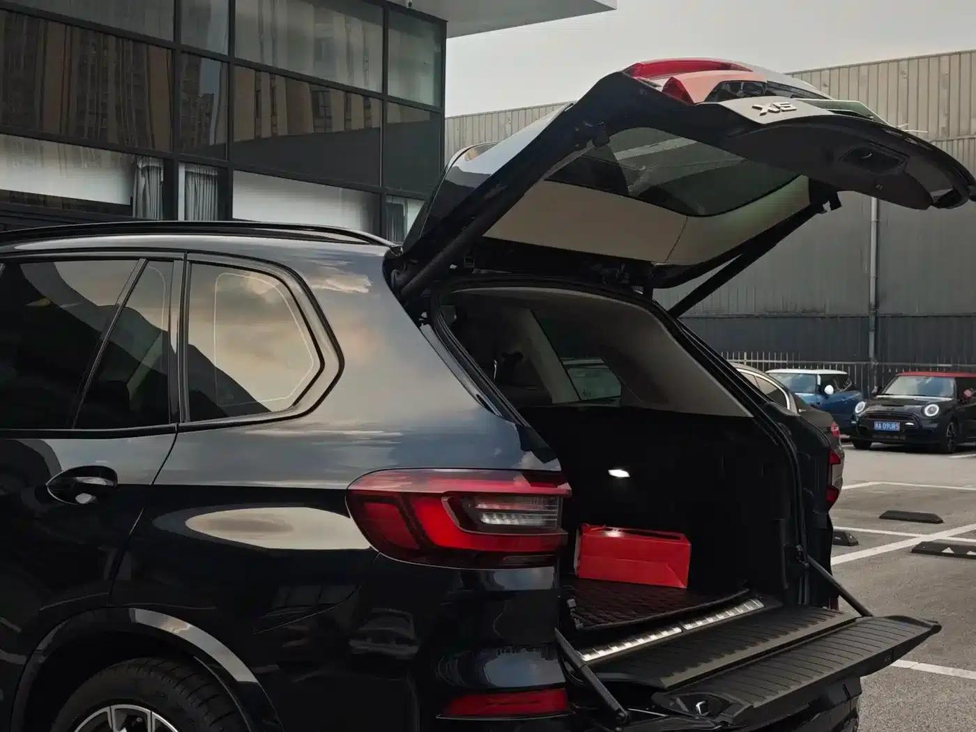 2021 BMW X5 PHEV Imported xDrive45e M Sport Package — миниатюра 17