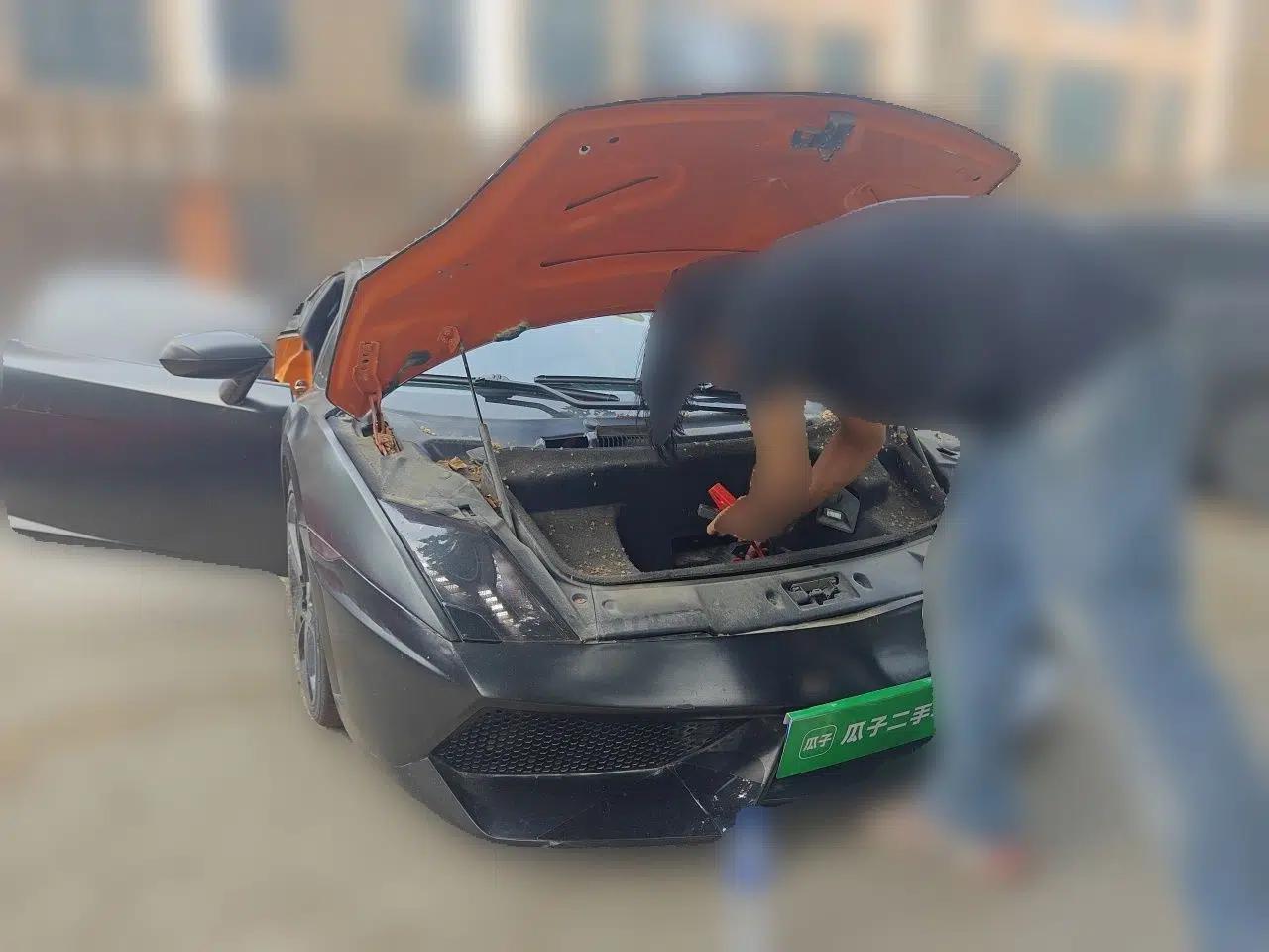 Lamborghini Gallardo 2011 LP 560-4 Bicolor — миниатюра 2