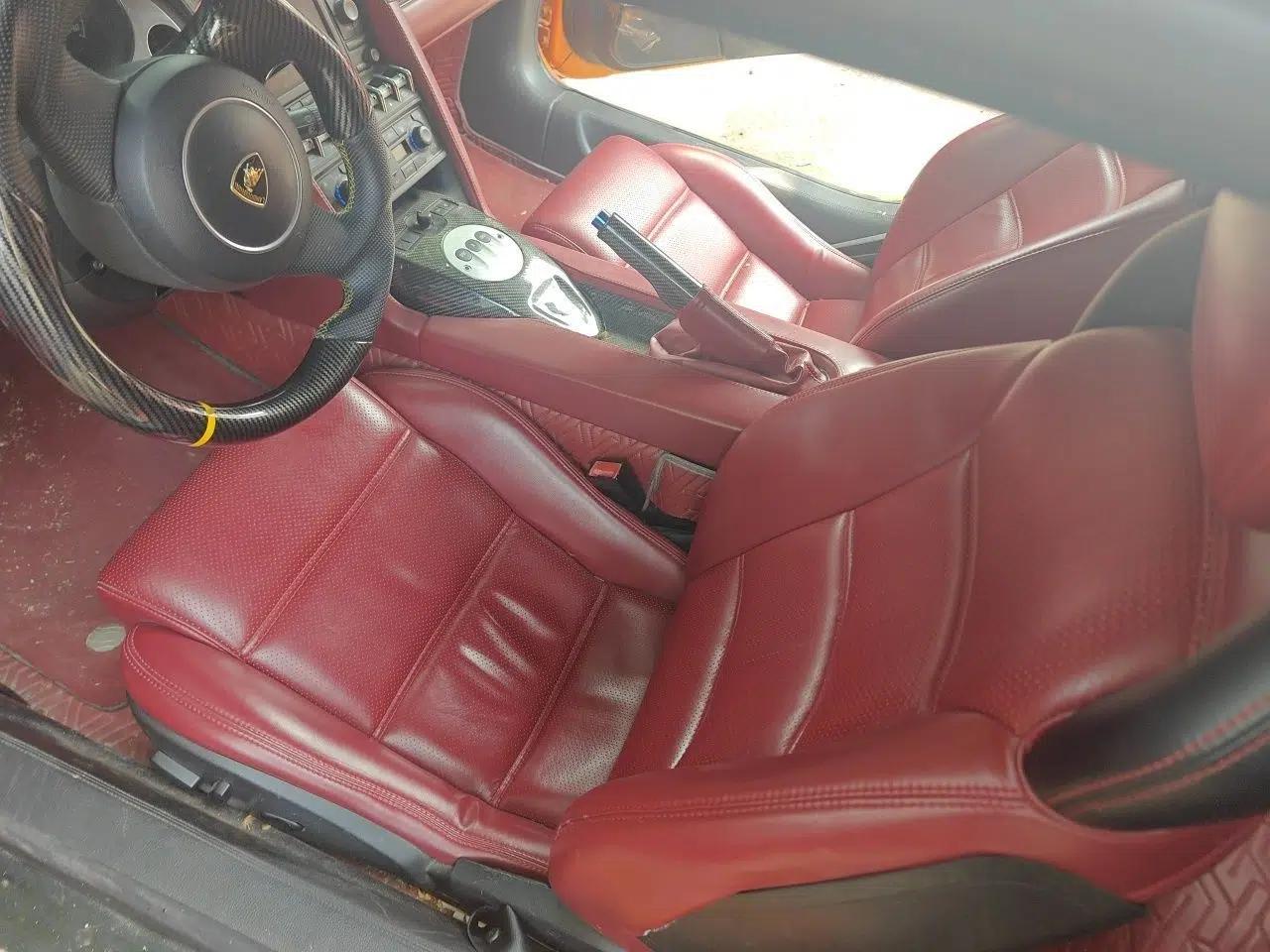 Lamborghini Gallardo 2011 LP 560-4 Bicolor — миниатюра 15