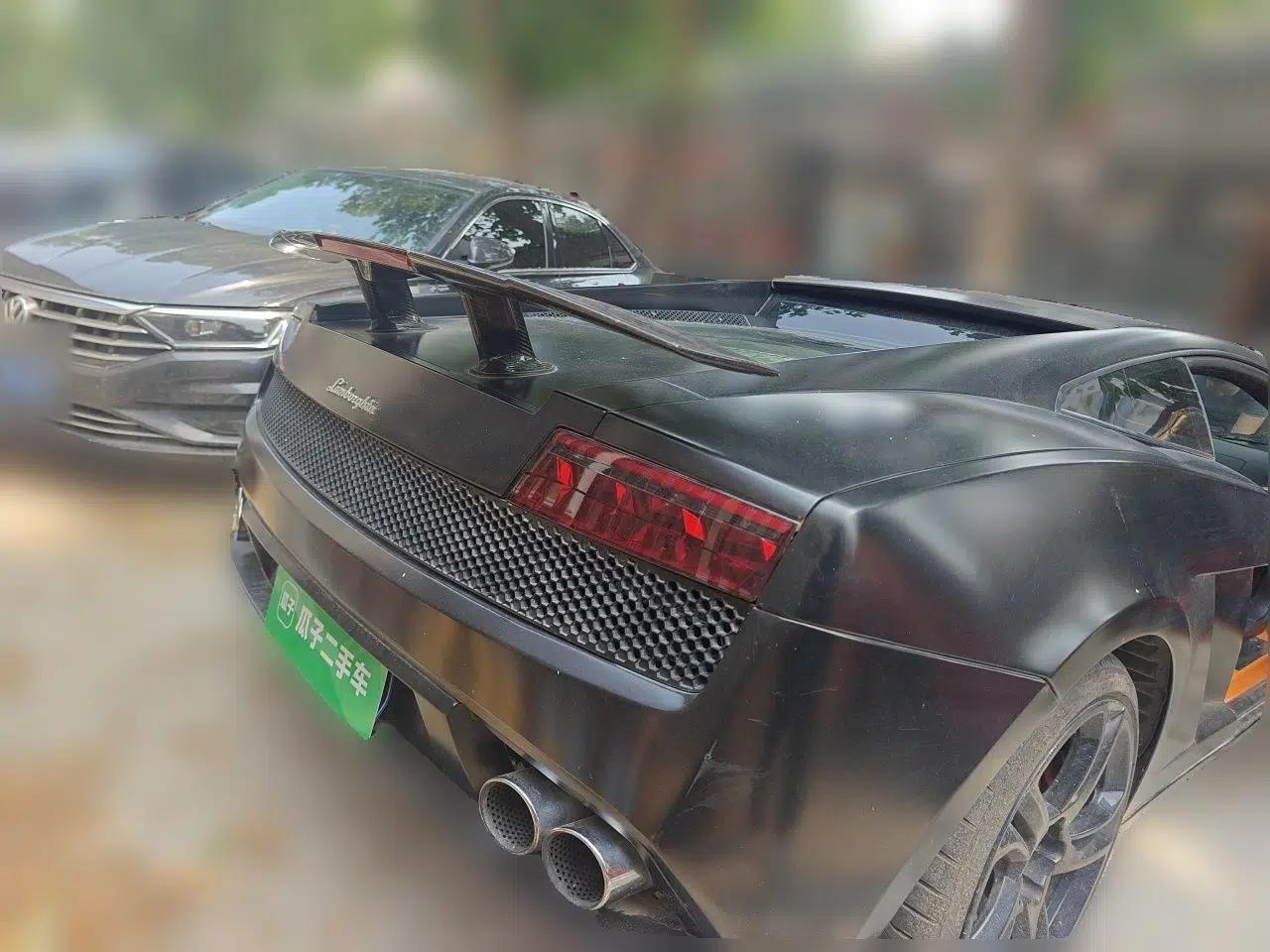 Lamborghini Gallardo 2011 LP 560-4 Bicolor — миниатюра 5
