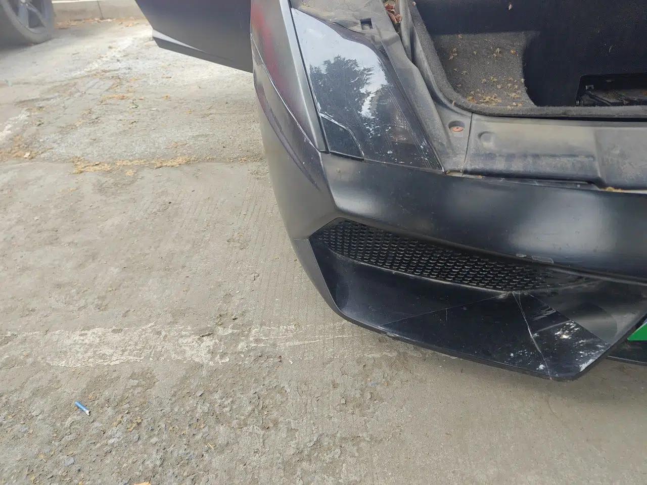 Lamborghini Gallardo 2011 LP 560-4 Bicolor — миниатюра 7