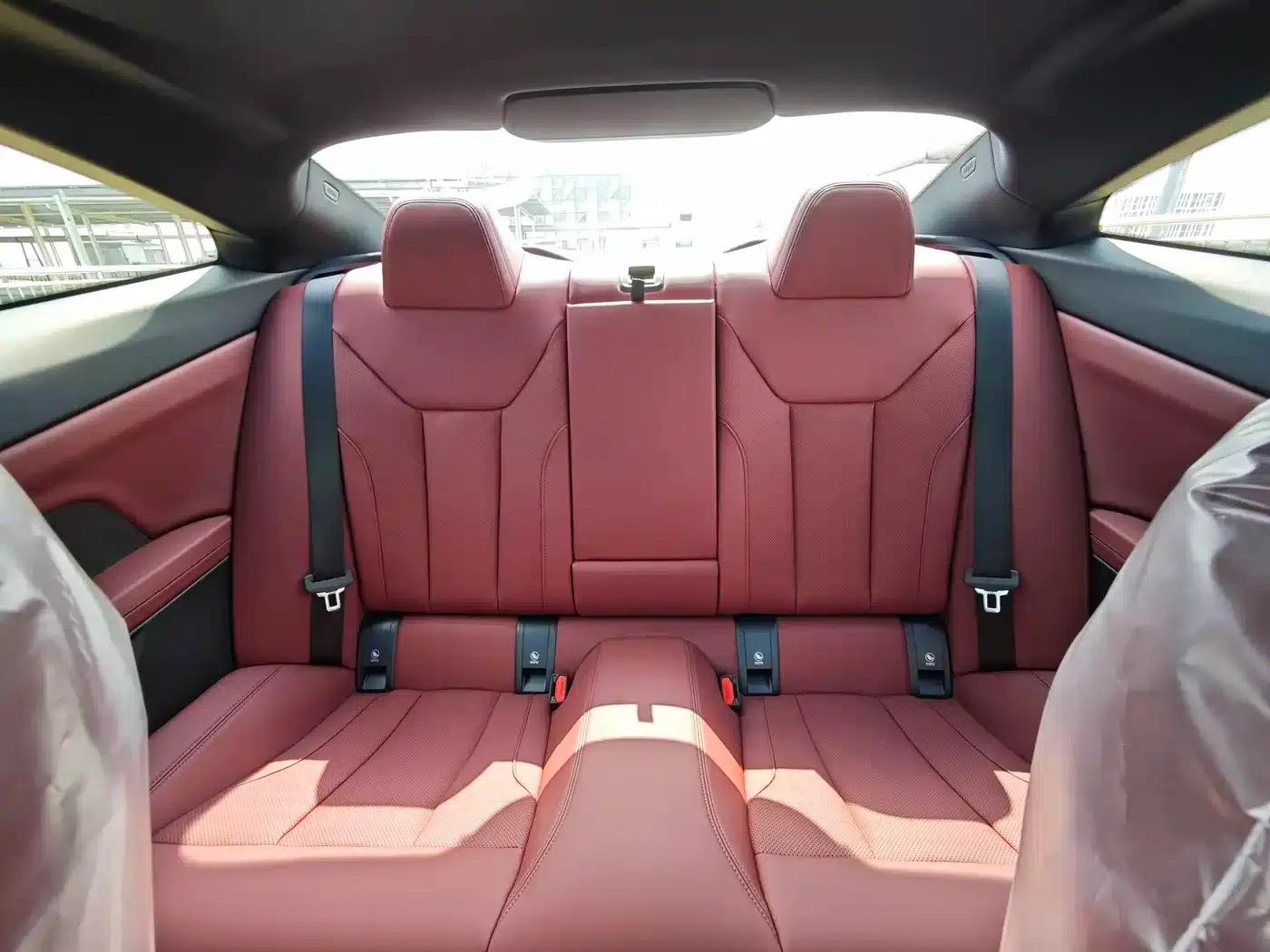 2024 BMW 4 Series 430i M Sport Shadow Edition — миниатюра 9