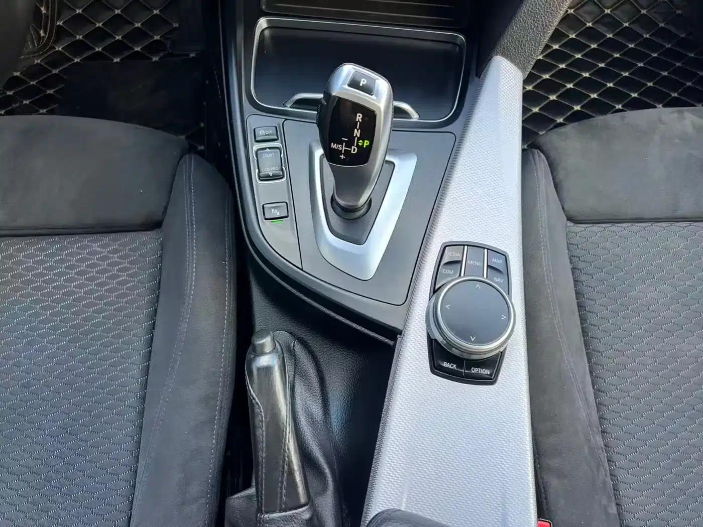2019 BMW 4 Series 425i Gran Coupe M Sport Package — миниатюра 11