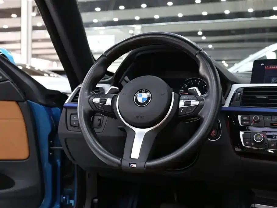 2019 BMW 4 Series 425i Convertible M Sport Shadow Edition — миниатюра 14