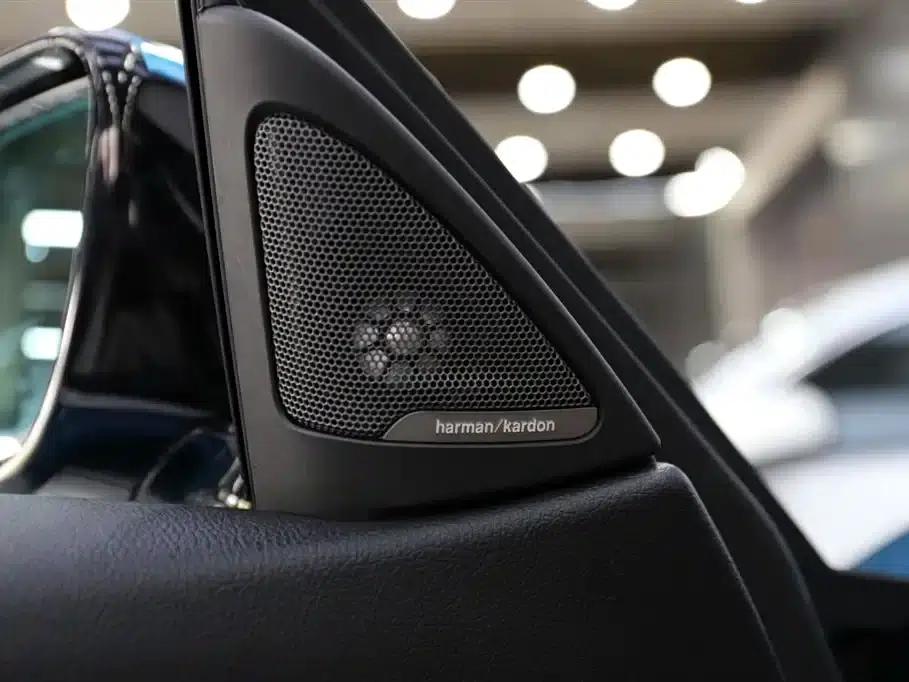 2019 BMW 4 Series 425i Convertible M Sport Shadow Edition — миниатюра 18