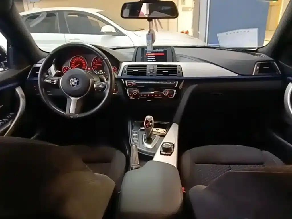 2017 BMW 4 Series 425i Gran Coupe Leading M Sport Package — миниатюра 10