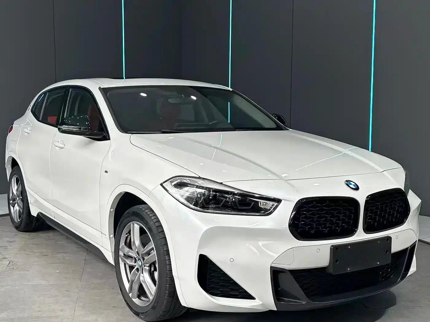 BMW X2 2023 sDrive25i M Sport Shadow Edition — миниатюра 3