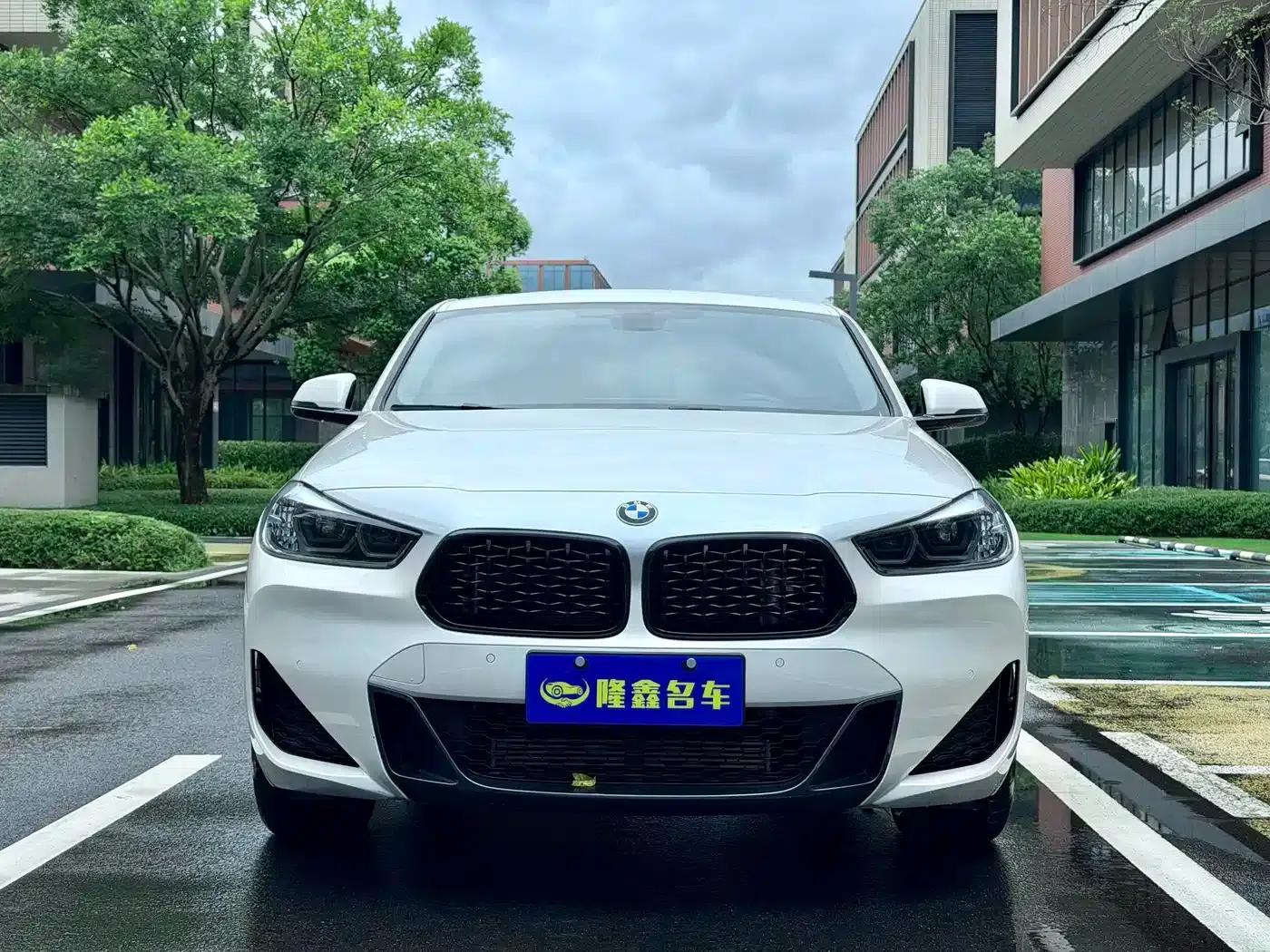 BMW X2 2023 sDrive25i M Sport Shadow Edition — миниатюра 2