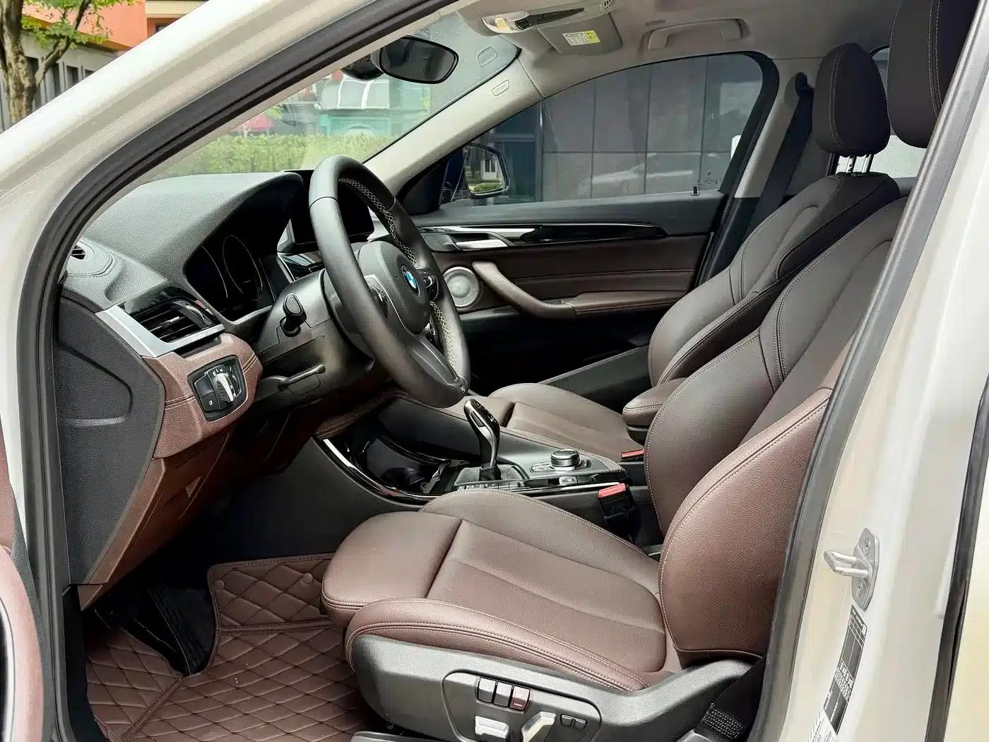 BMW X2 2023 sDrive25i M Sport Shadow Edition — миниатюра 14