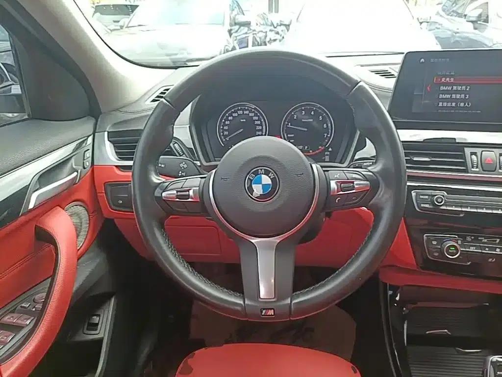 2021 BMW X2 Facelift sDrive25i M Sport Package — миниатюра 11