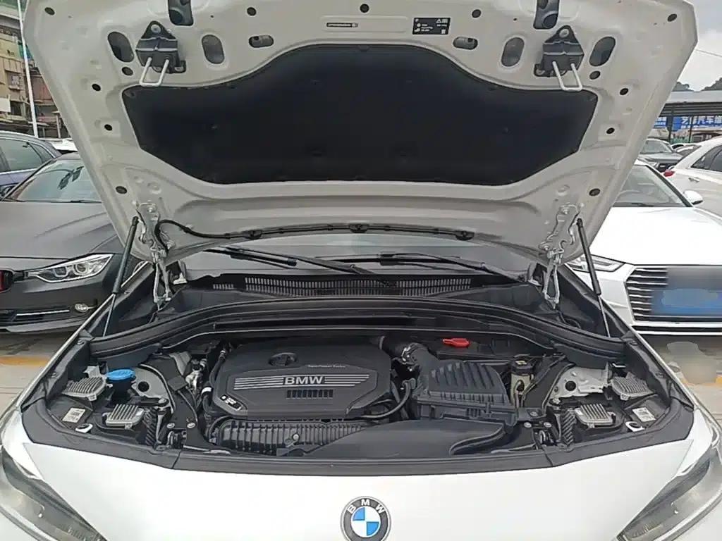 2021 BMW X2 Facelift sDrive25i M Sport Package — миниатюра 20
