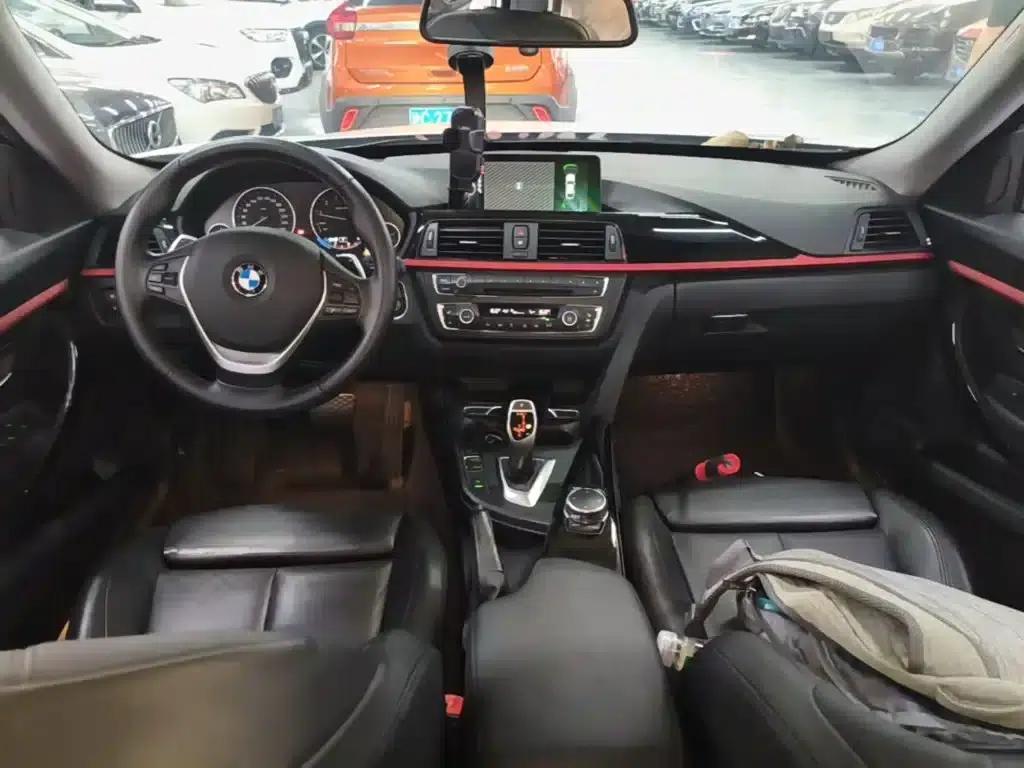 2016 BMW 3 Series GT 328i Design Package — миниатюра 10