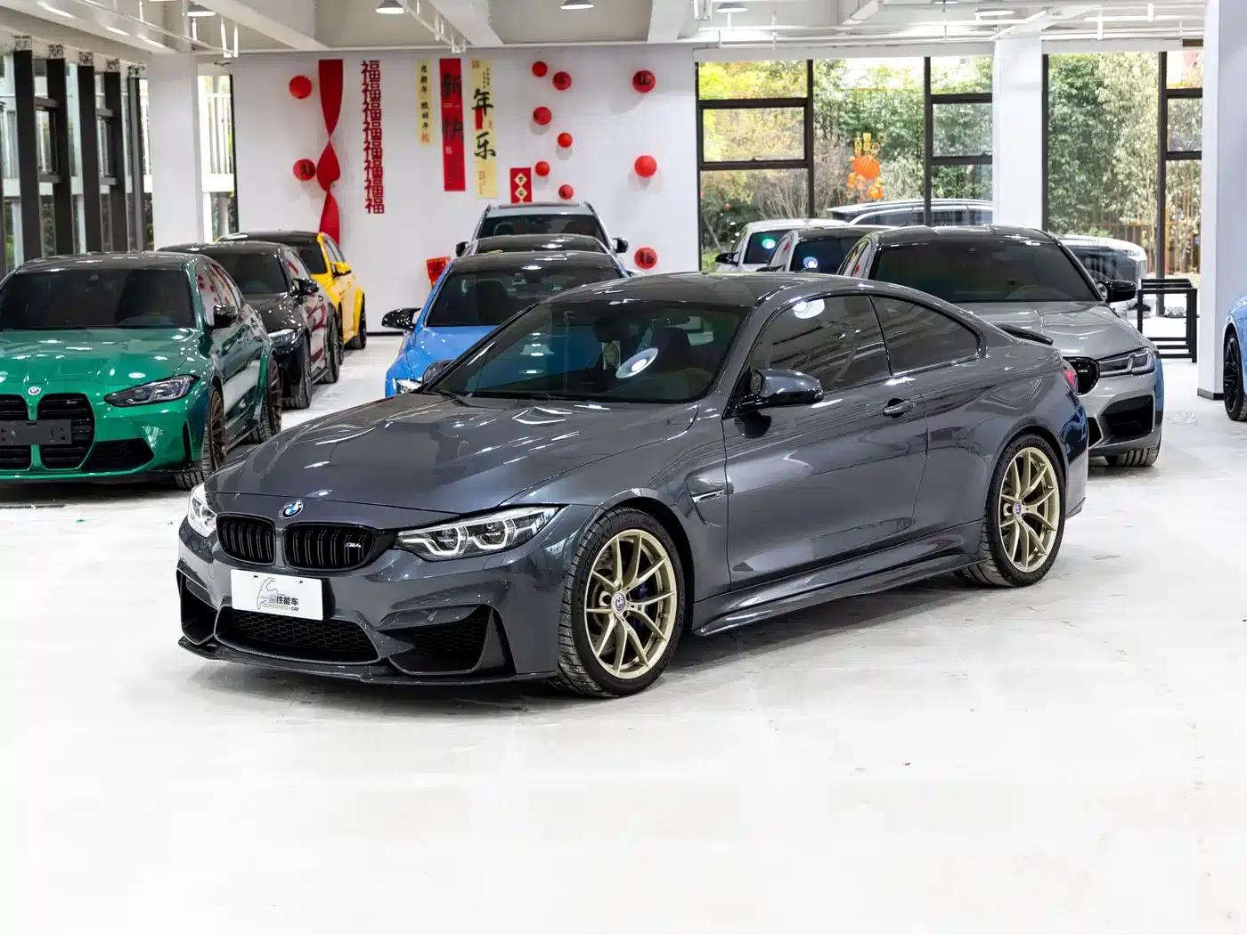 2017 BMW M4 Coupe — миниатюра 1