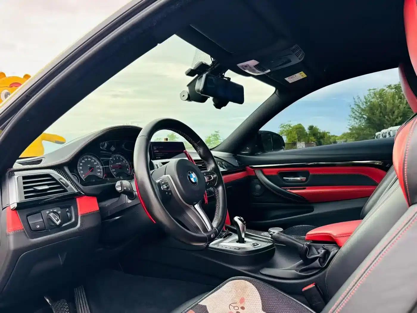 2019 BMW M4 M4 Coupe Racing Edition — миниатюра 6
