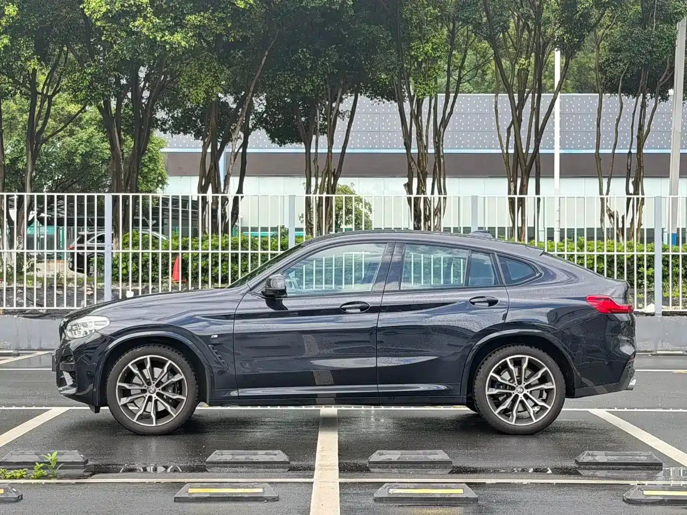 2020 BMW X4 xDrive30i M Sport Package — миниатюра 2