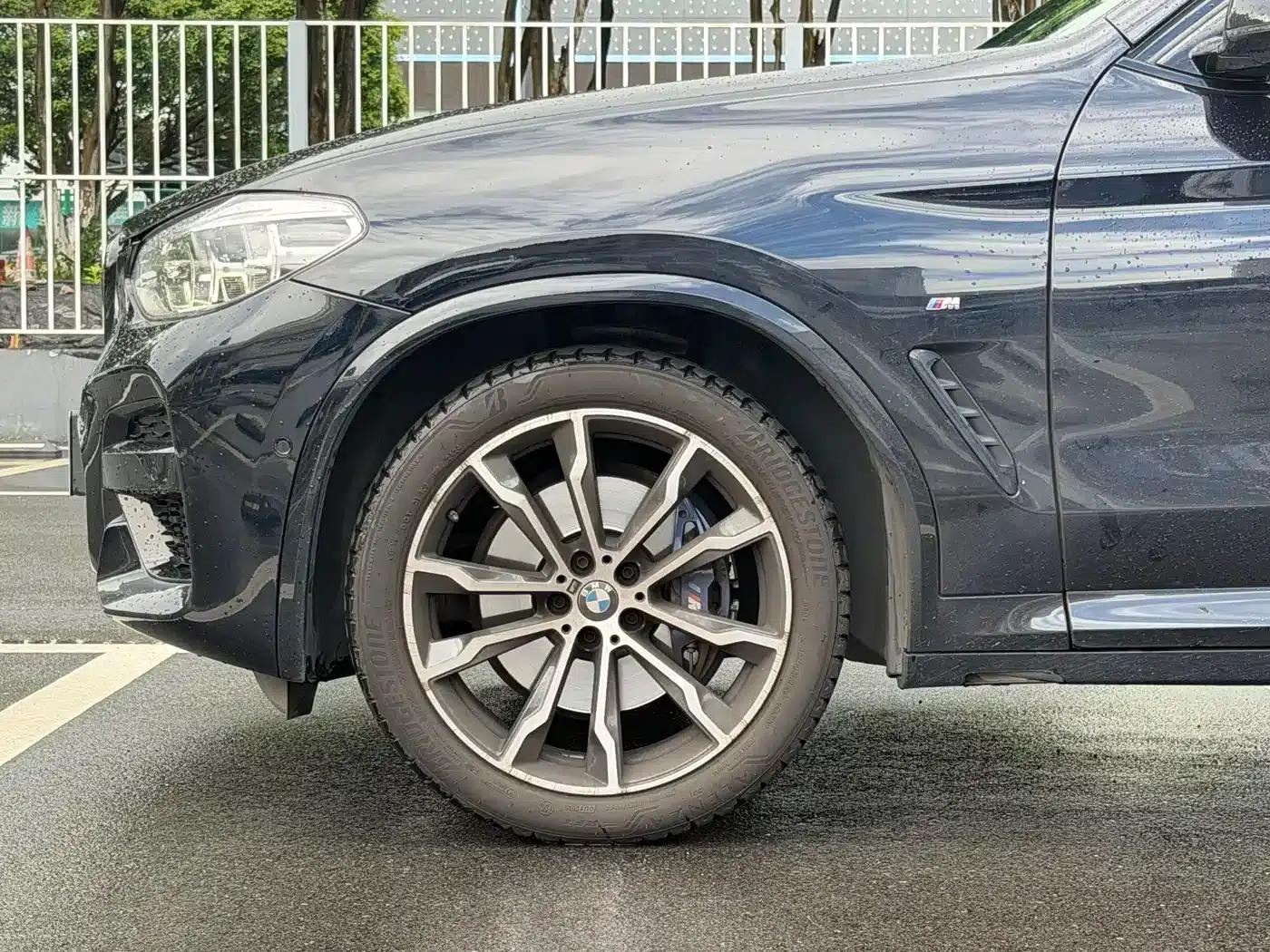 2020 BMW X4 xDrive30i M Sport Package — миниатюра 21