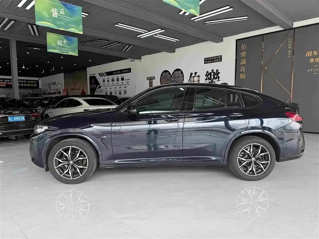 2022 BMW X4 xDrive 25i M Sport Package — миниатюра 2
