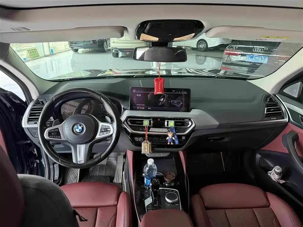 2022 BMW X4 xDrive 25i M Sport Package — миниатюра 9