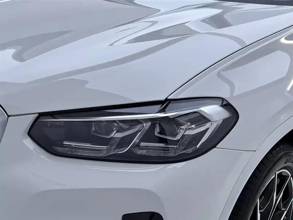 2022 BMW X4 xDrive 25i M Sport Package — миниатюра 13