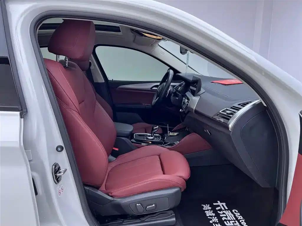 2022 BMW X4 xDrive 25i M Sport Package — миниатюра 19
