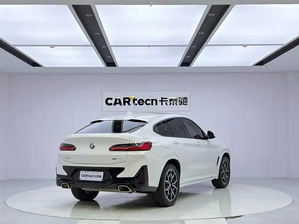 2022 BMW X4 xDrive 25i M Sport Package — миниатюра 5
