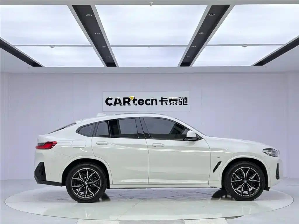 2022 BMW X4 xDrive 25i M Sport Package — миниатюра 6