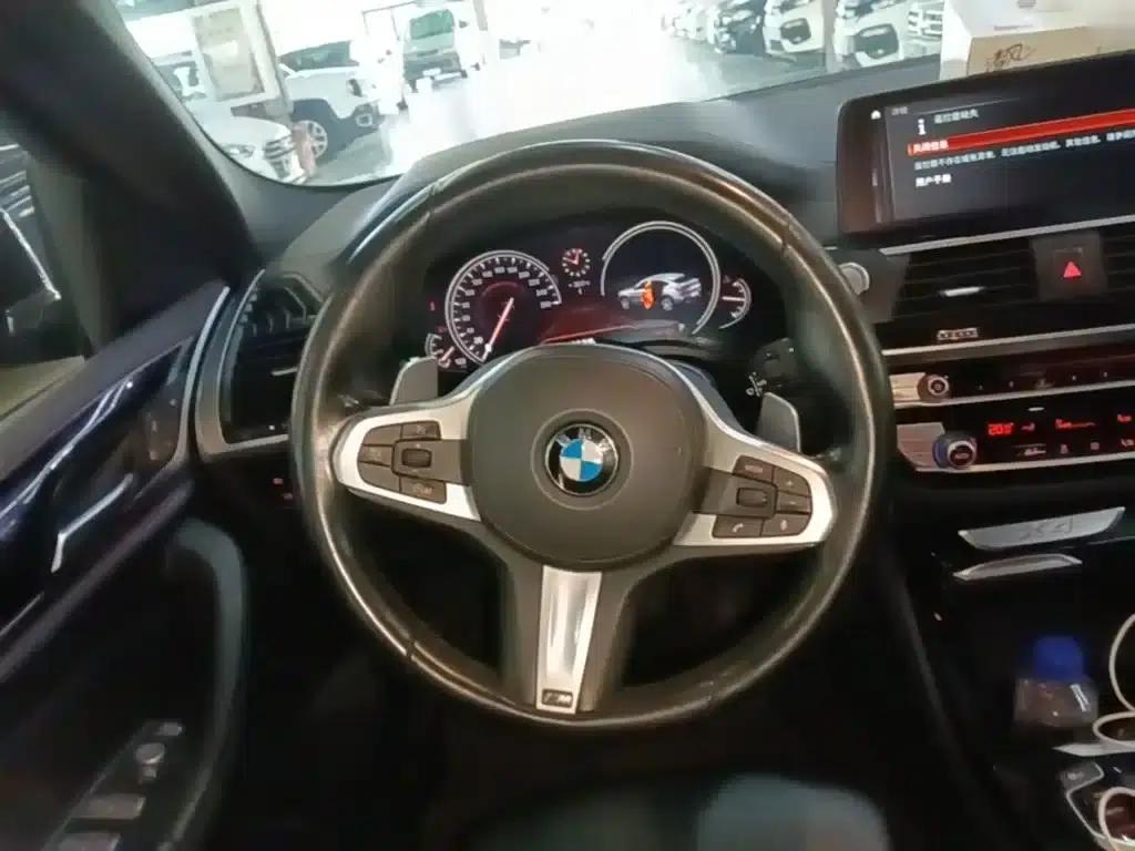 2019 BMW X4 xDrive25i M Sport Package — миниатюра 11
