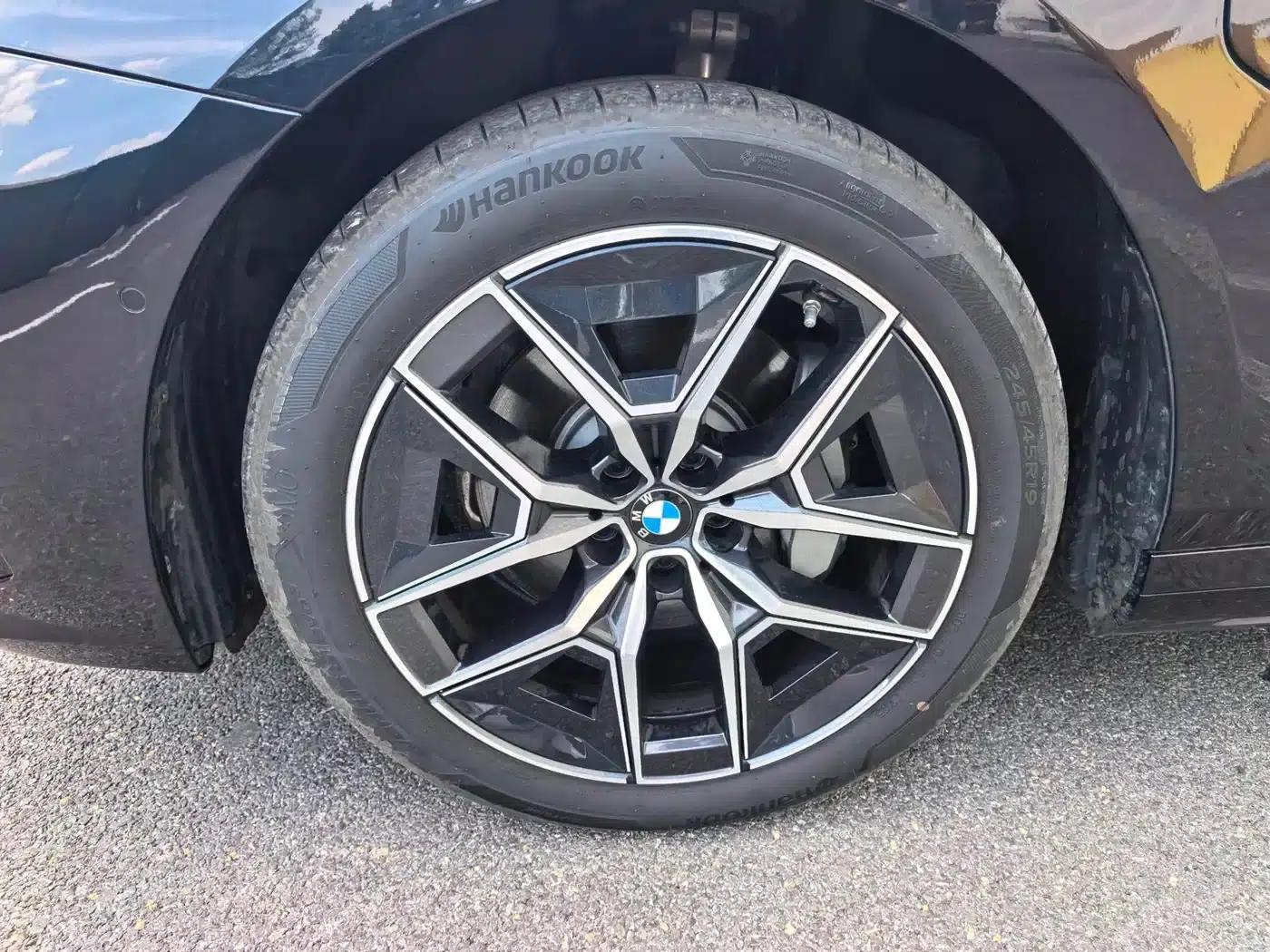 BMW i5 2025 eDrive 40L M Sport Package — миниатюра 4