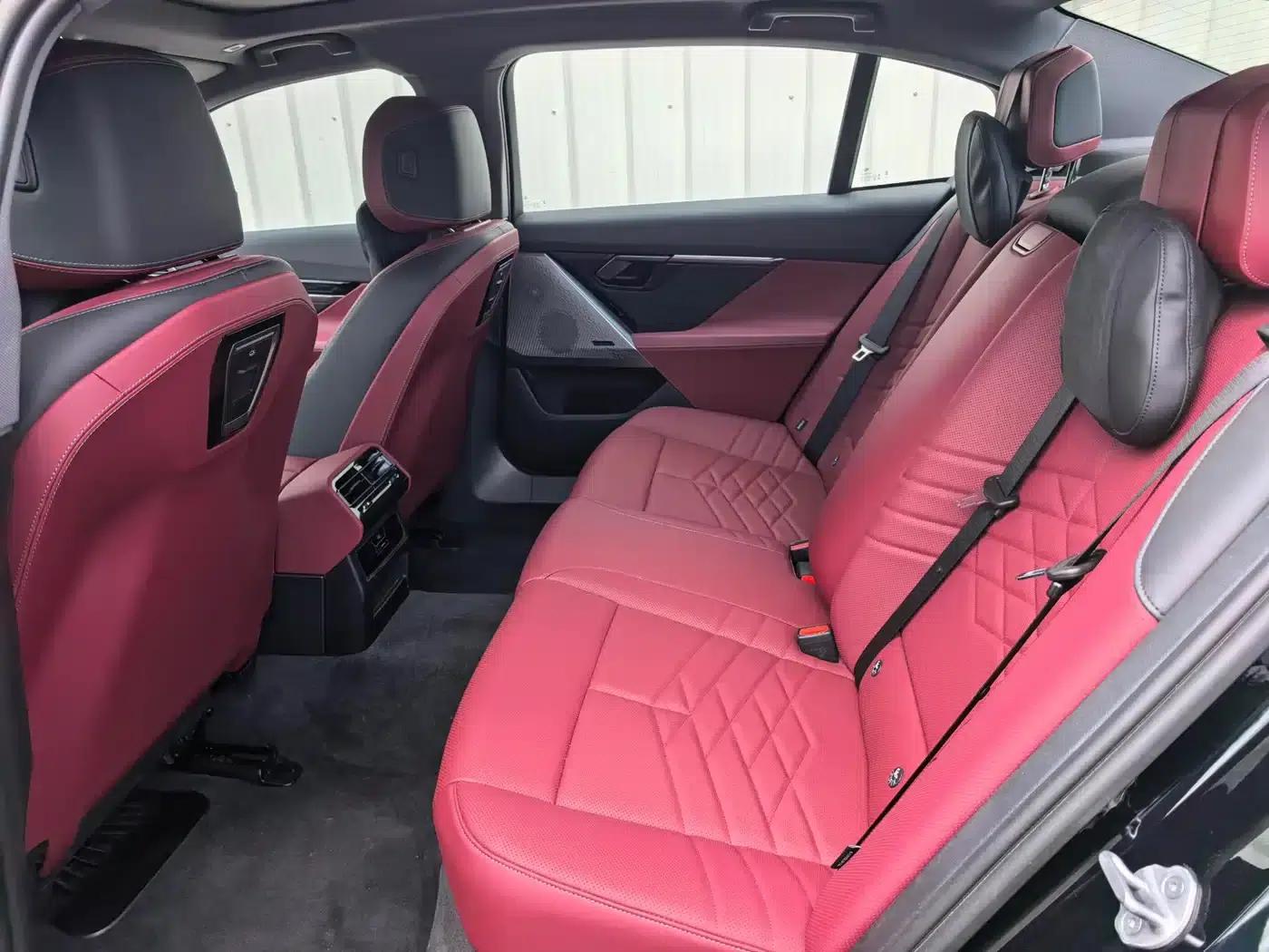 BMW i5 2025 eDrive 40L M Sport Package — миниатюра 7