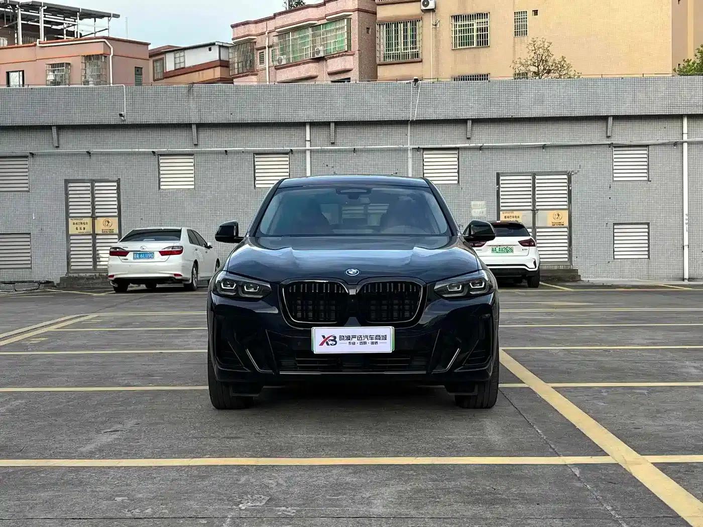 BMW iX3 2022 Facelift - Pioneer Edition — миниатюра 2