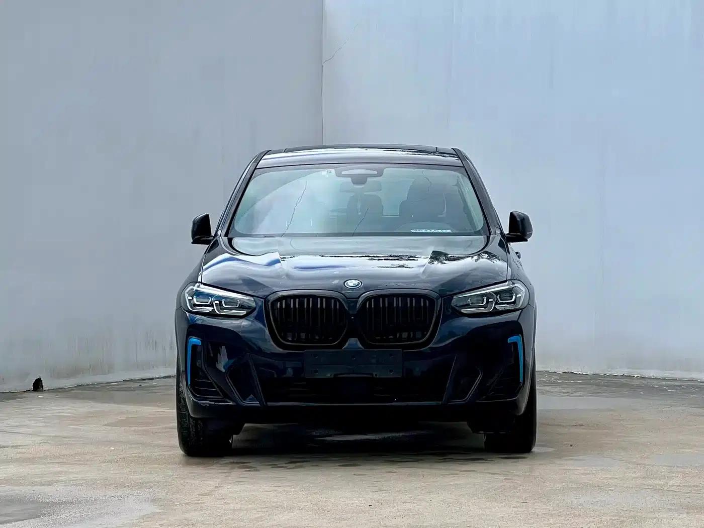 BMW iX3 2022 Leading Edition — миниатюра 2
