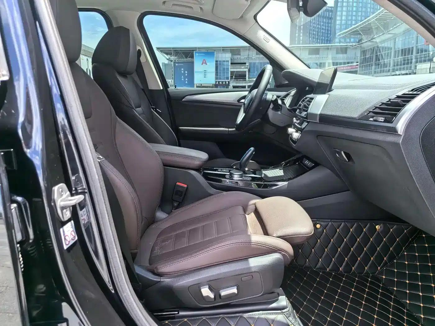 BMW iX3 2021 Leading Edition — миниатюра 10