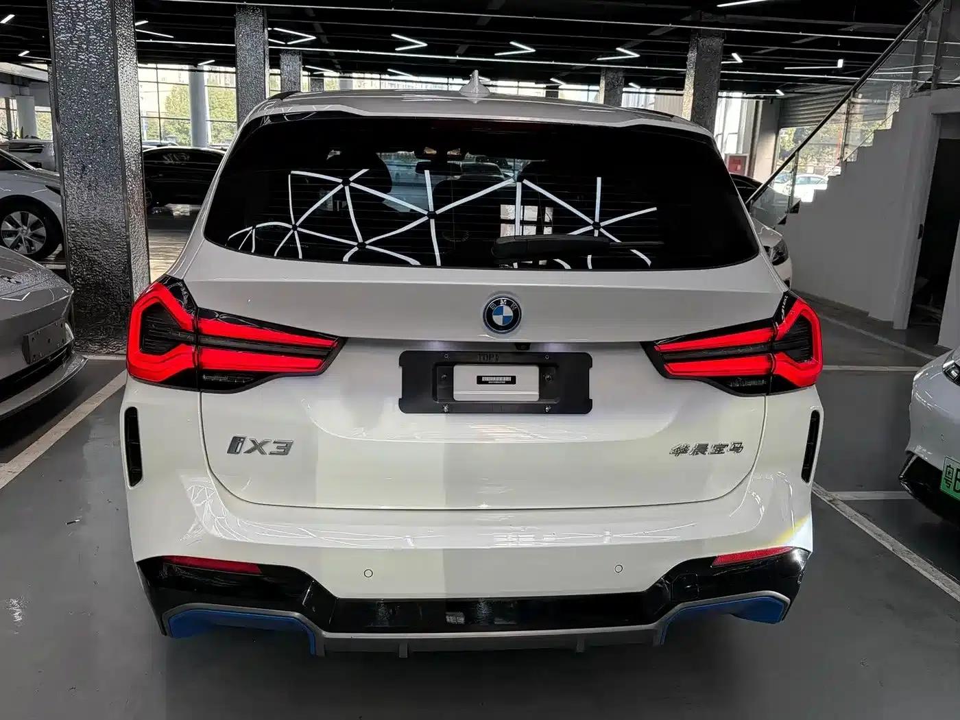 BMW iX3 2022 Leading Edition — миниатюра 19
