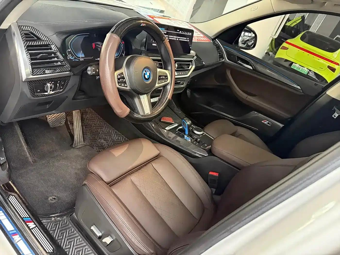 BMW iX3 2022 Leading Edition — миниатюра 4