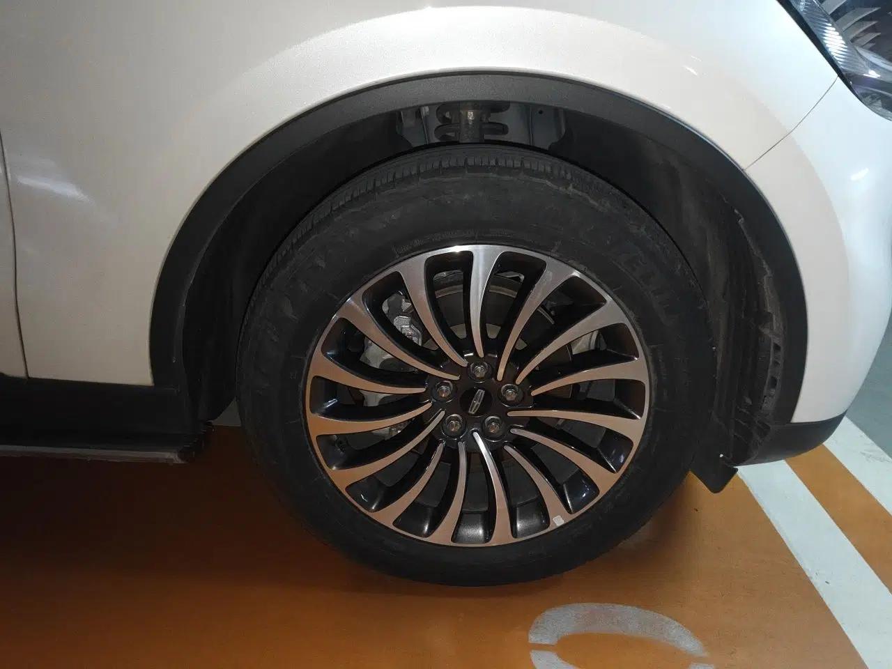 Lincoln Aviator 2022 3.0T V6 Four-Wheel Drive Luxury Edition — миниатюра 8
