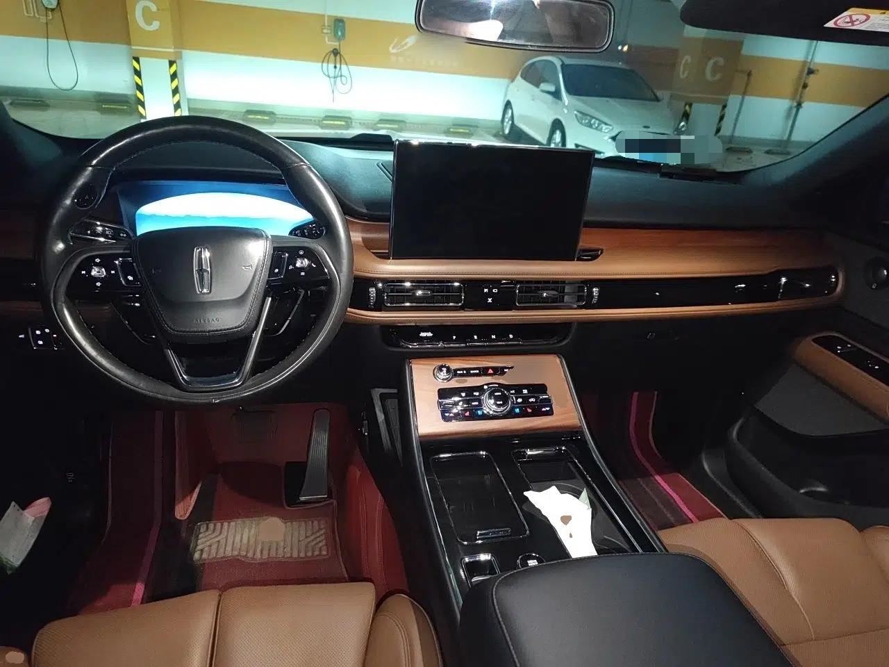Lincoln Aviator 2022 3.0T V6 Four-Wheel Drive Luxury Edition — миниатюра 9