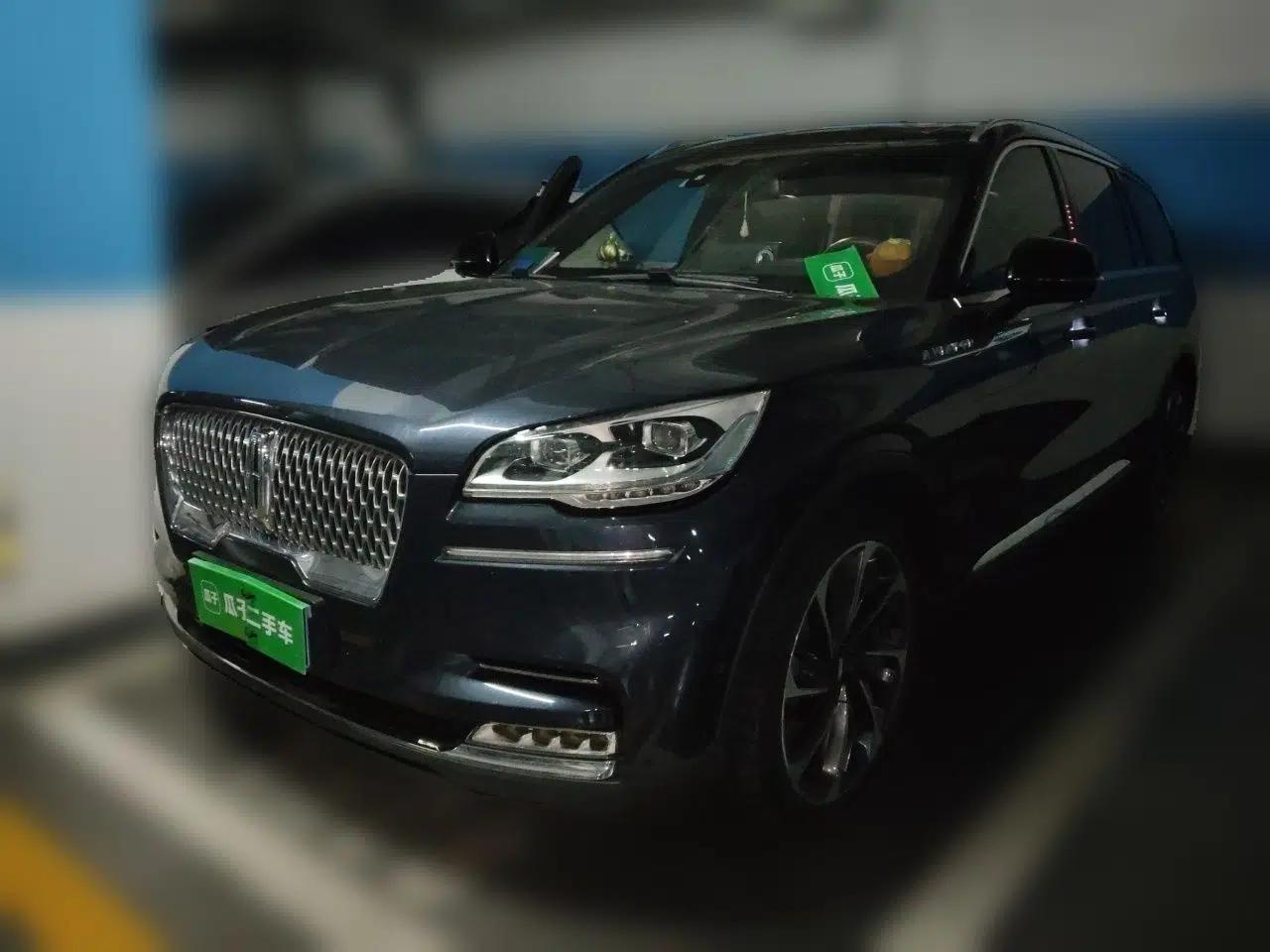 Lincoln Aviator 2021 3.0T V6 All-Wheel-Drive Executive Edition — миниатюра 1