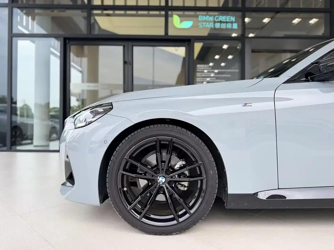 2023 BMW 2 Series Imported Model 225i M Sport Shadow Edition — миниатюра 4