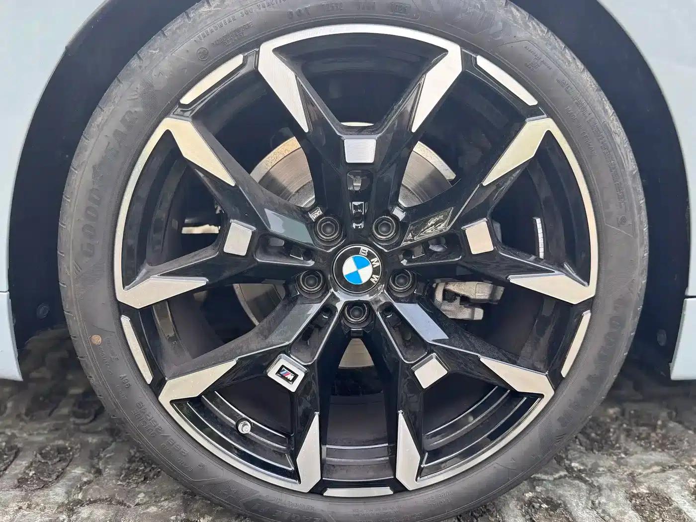 2025 BMW 2 Series Imported Model 225i M Sport Shadow Edition — миниатюра 9