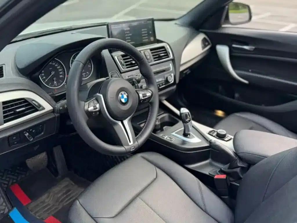 2015 BMW 2 Series Imported 220i Convertible Coupe Leading Model — миниатюра 4