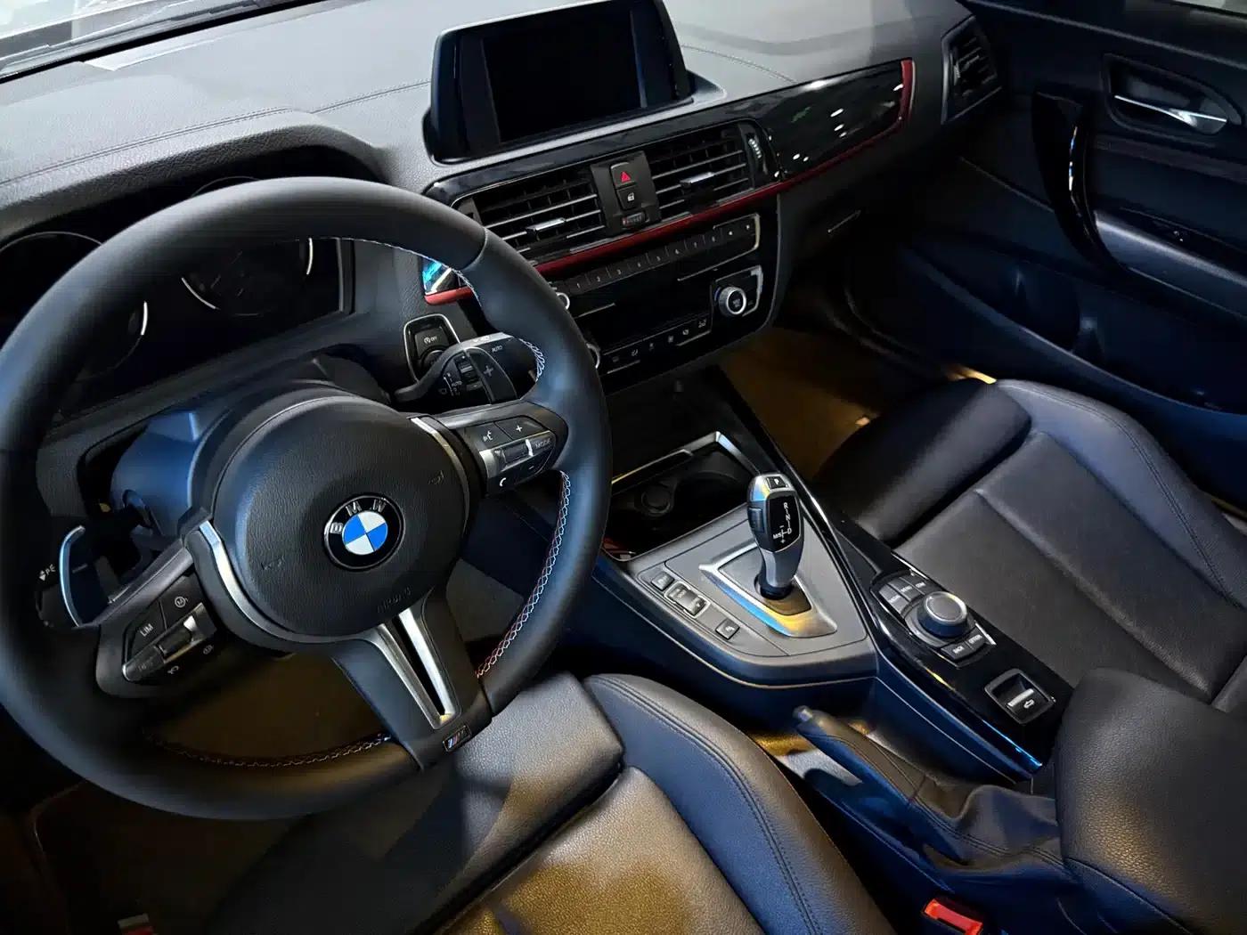 2019 BMW 2 Series Imported 225i Convertible Coupe with Sport Design Package — миниатюра 14