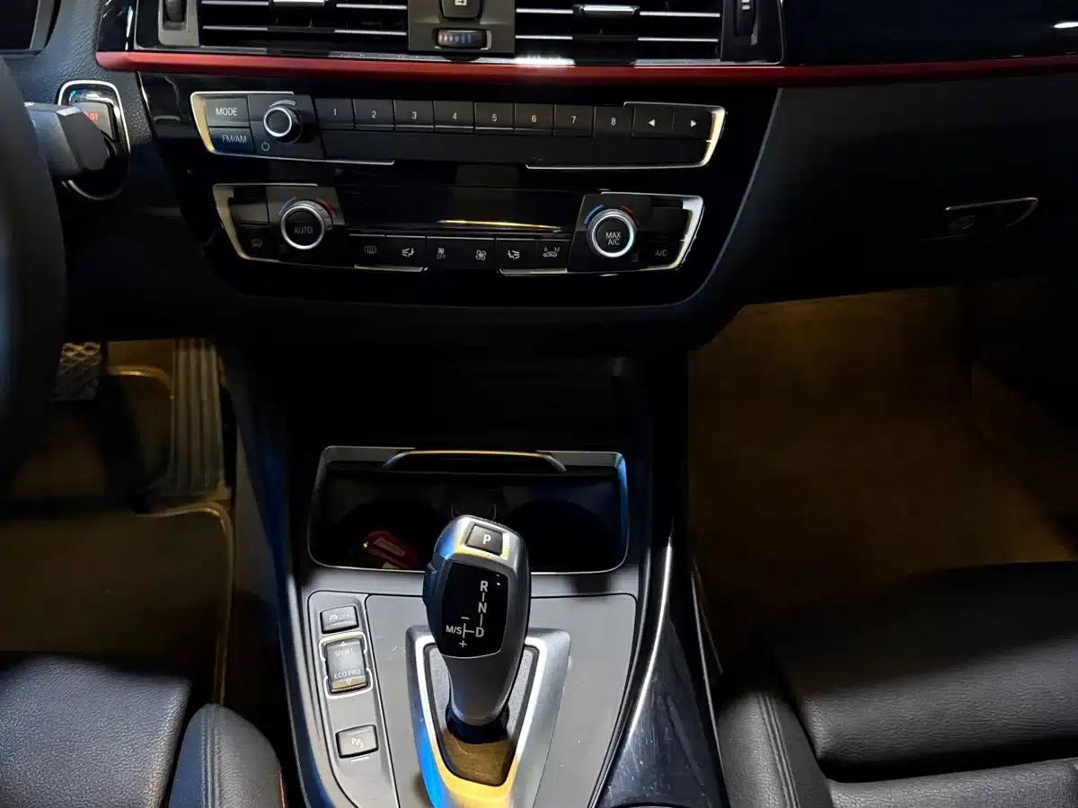 2019 BMW 2 Series Imported 225i Convertible Coupe with Sport Design Package — миниатюра 10