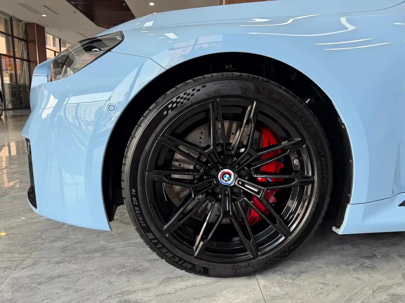 2023 BMW M2 — миниатюра 8