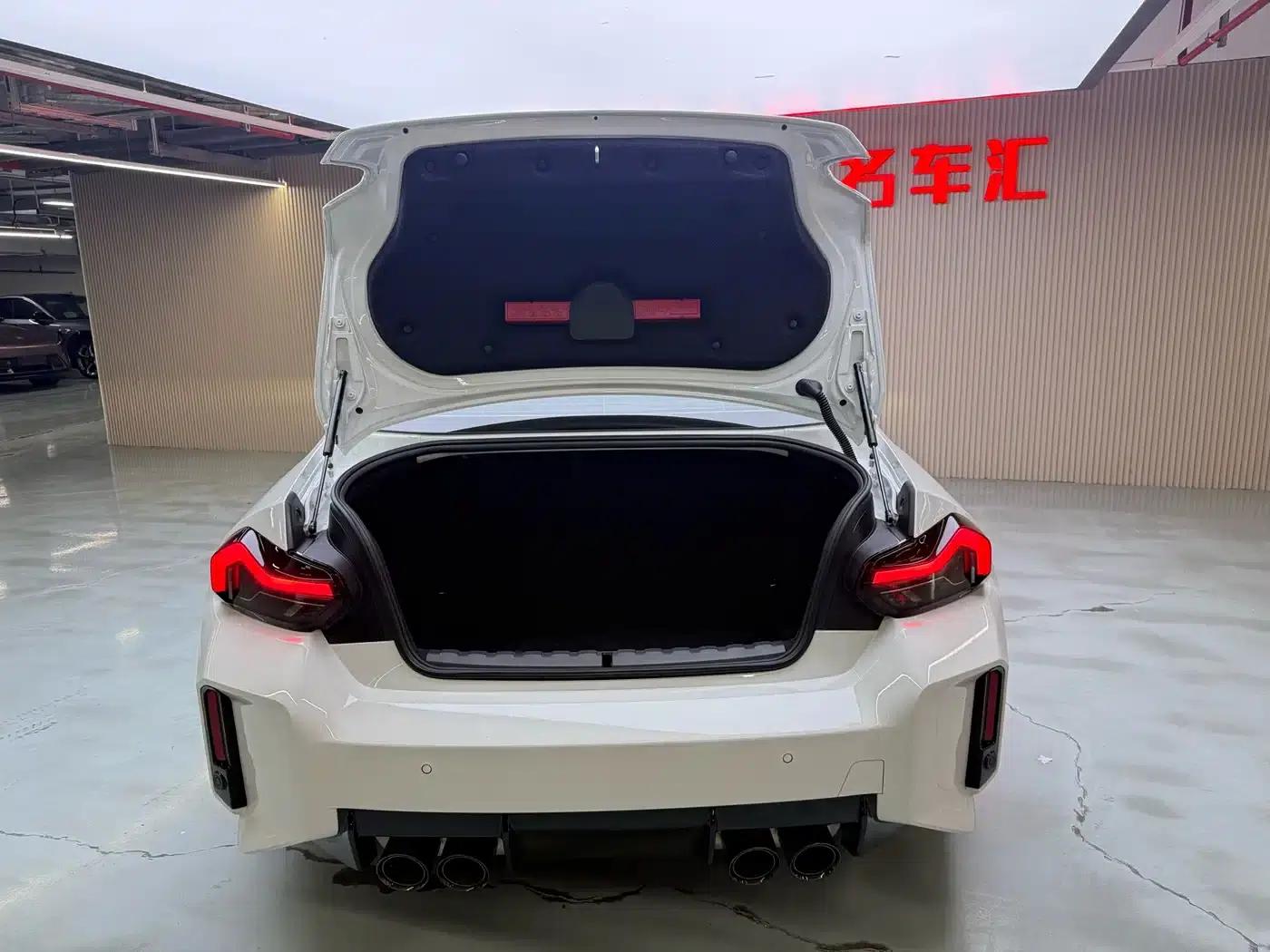 2024 BMW M2 — миниатюра 18