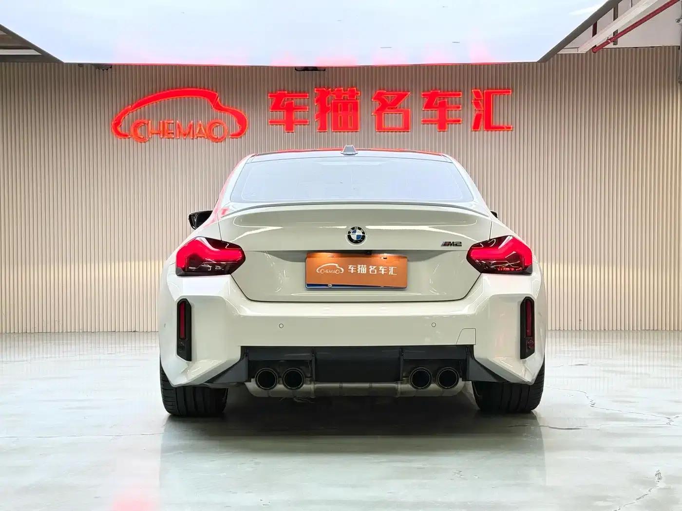 2024 BMW M2 — миниатюра 19