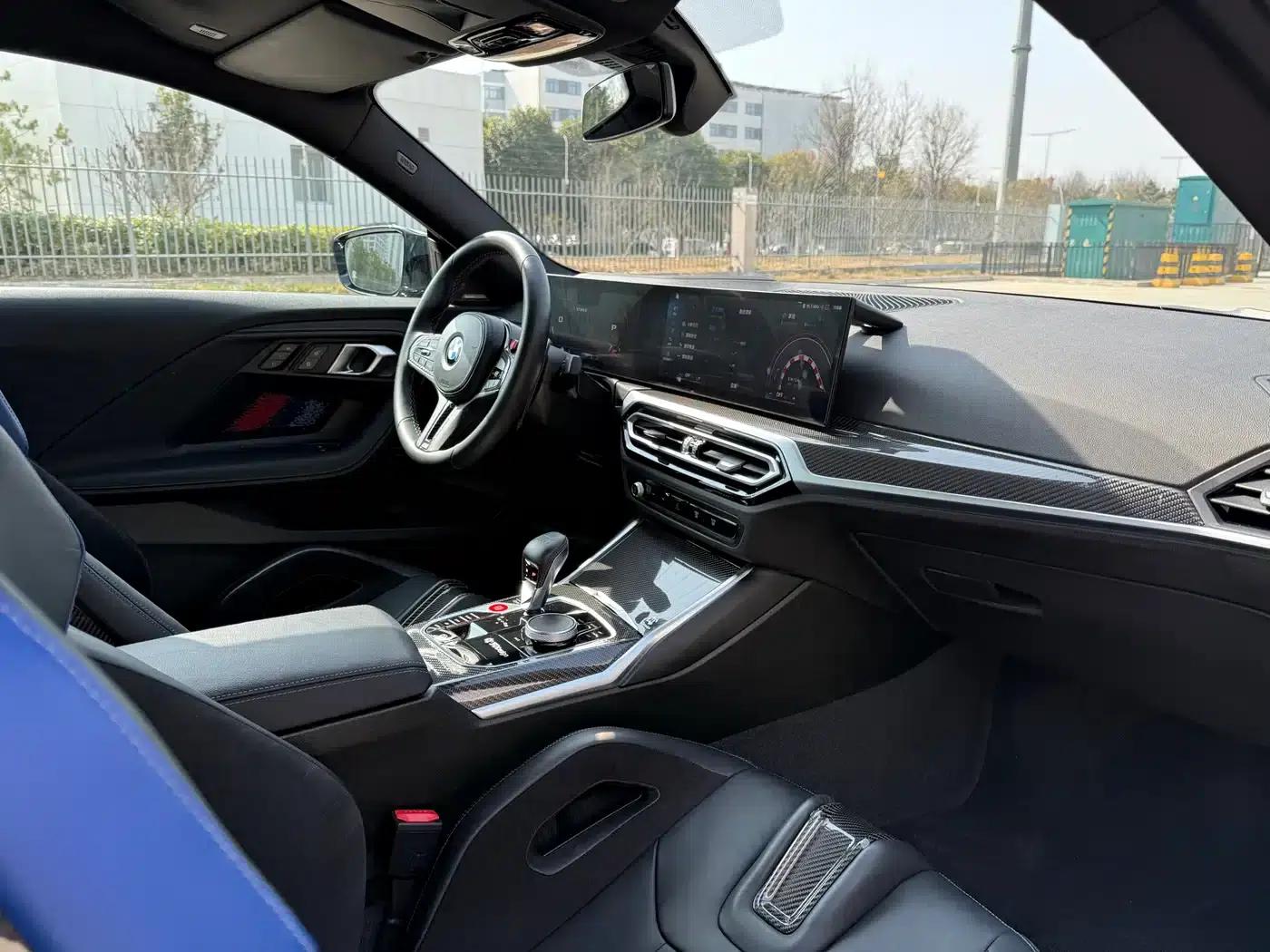 2023 BMW M2 — миниатюра 10